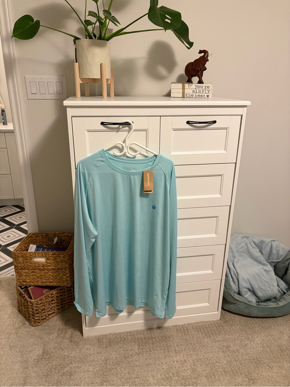 Light Blue Long-Sleeve Performance Tee - Men’s
